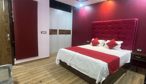 Family Double Room, Balcony, Garden View