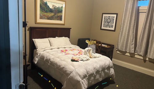 Classic Single Room, City View