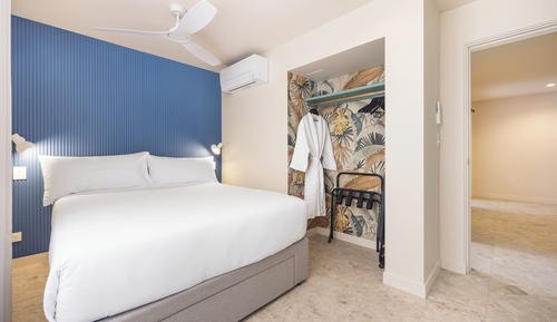 The Palm Suite
