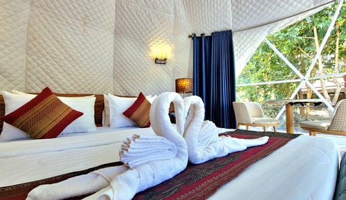 Deluxe Tent