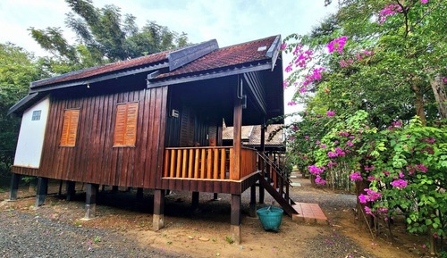 Deluxe Bungalow, Balcony, Garden View