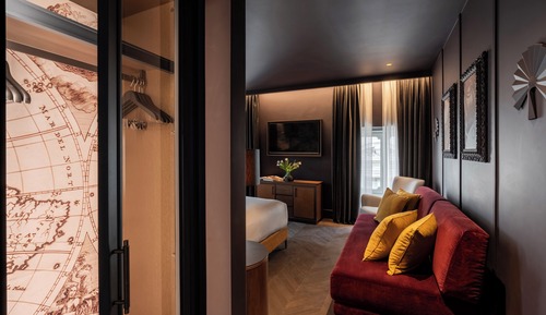 Signature Suite (Medici)