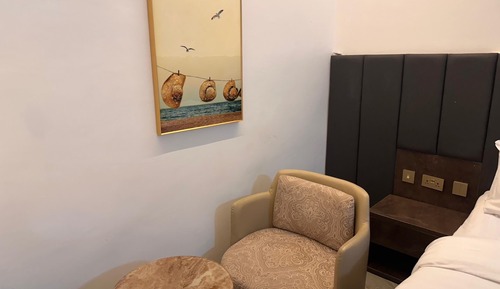 Deluxe Single Room, Pool View