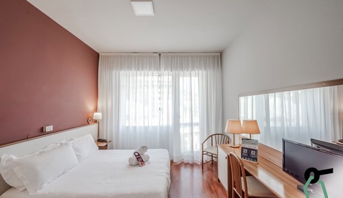 Comfort Triple Room, Private Bathroom