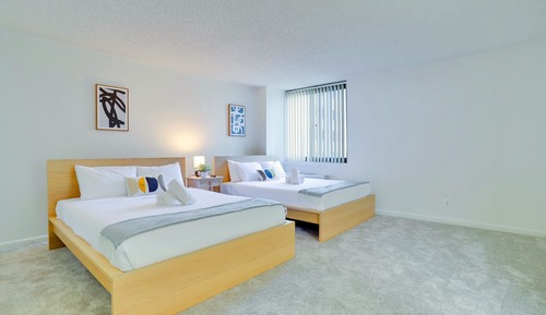 Comfort Apartment, 2 Bedrooms, Balcony, City View