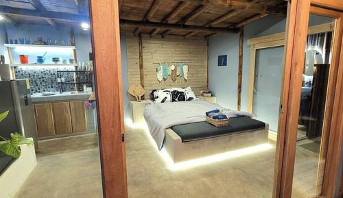 Deluxe Room, Patio, Mountain View