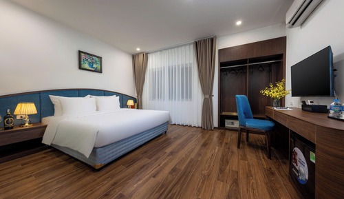 Deluxe Double or Twin Room
