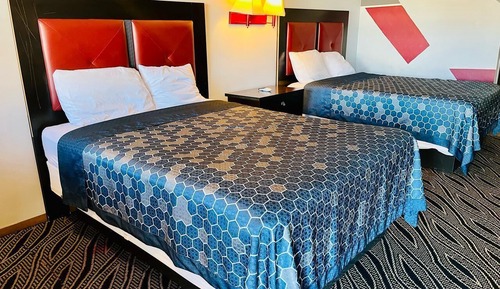 Room, 2 Queen Beds, Non Smoking