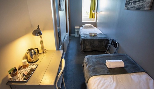 Basic Twin Room