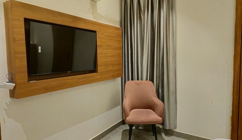 Deluxe Single Room