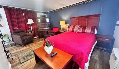 Room, 1 King Bed, Non Smoking