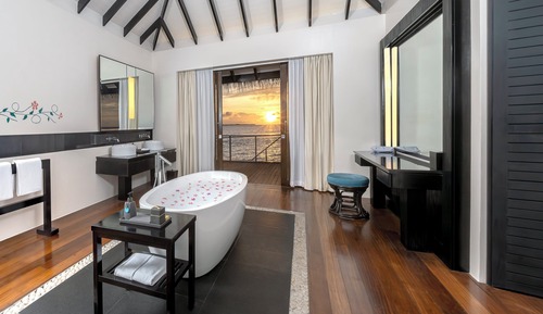 Villa, 1 King Bed, Accessible, Lagoon View (Overwater)