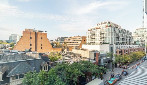 Business Studio Suite, City View
