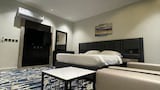 Junior Studio Suite