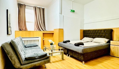 Basic Triple Room