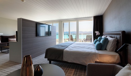 Suite, Balcony, Lake View