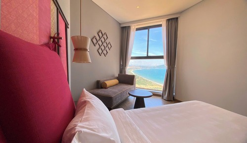 Deluxe Studio, Beach View