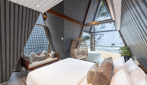 Romantic Room, Sea View