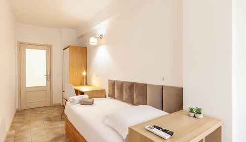 Comfort Room (Quarto B2)