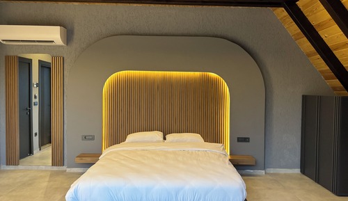 Exclusive Triple Room