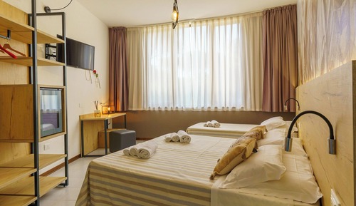 Classic Triple Room