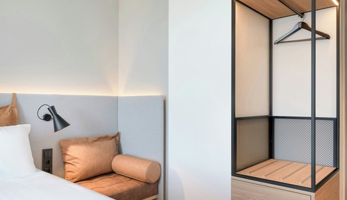 Room, 1 King Bed, Non Smoking