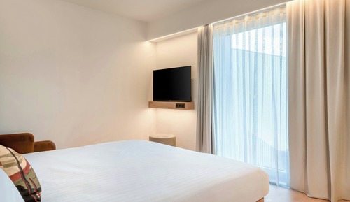 Superior Room, 1 King Bed with Sofa bed, Non Smoking