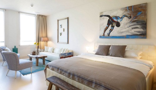 Studio Apartment Senior