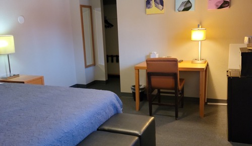 Standard Room, 1 King Bed, Non Smoking