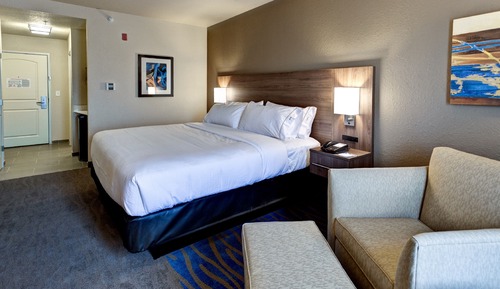 Standard Room, 1 King Bed