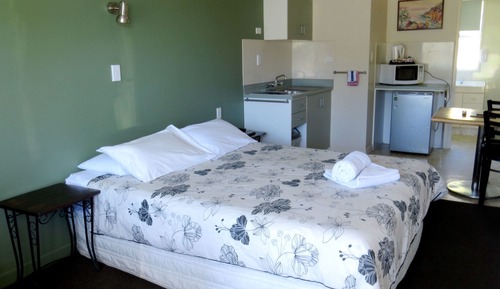 Standard Double Room, Refrigerator & Microwave, Ground Floor