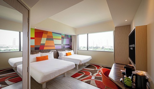 Premier Room