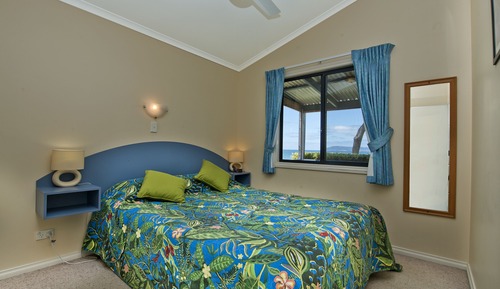 Comfort Villa, 2 Bedrooms, Beach View, Beachfront