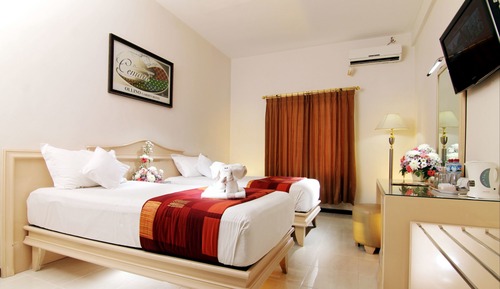 Superior Twin Room