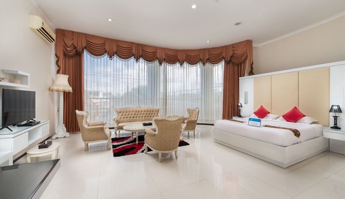Presidential Suite