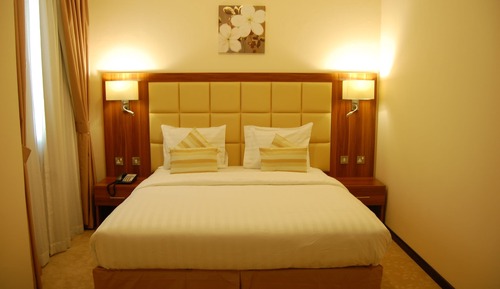 Premium Suite