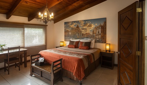 Deluxe Double Room, Private Bathroom