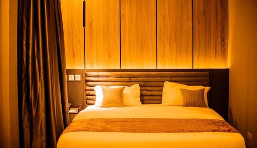 Deluxe Room, City View