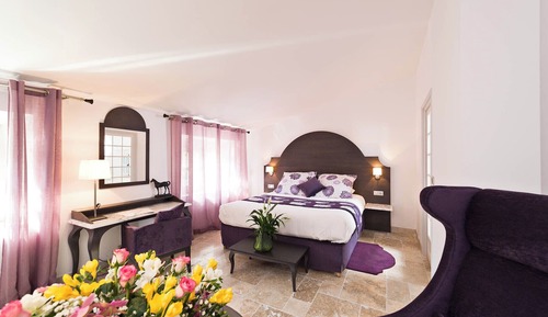 Classic Twin Room