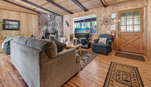House, Multiple Beds, Patio, Mountain View