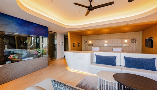 Premier Twin Room (with Kobe Suma Sea World tickets)
