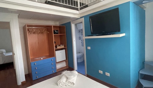 Luxury Triple Room