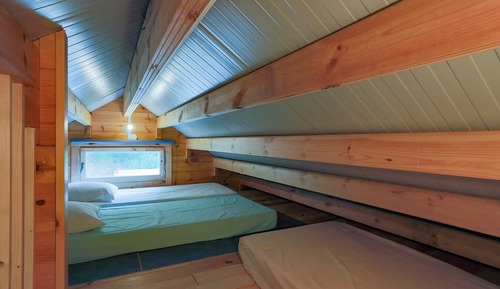 Chalet, Valley View