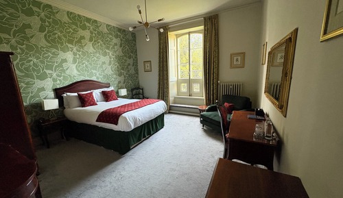 Classic Double Room, 1 King Bed, Garden View
