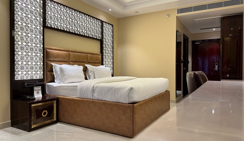Executive Room, City View