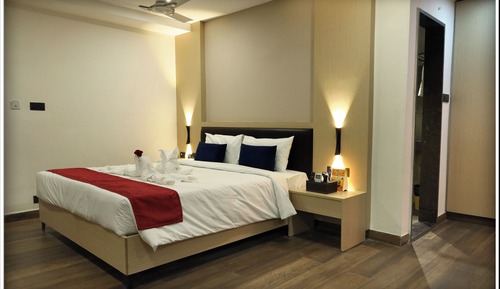 Deluxe Studio Suite