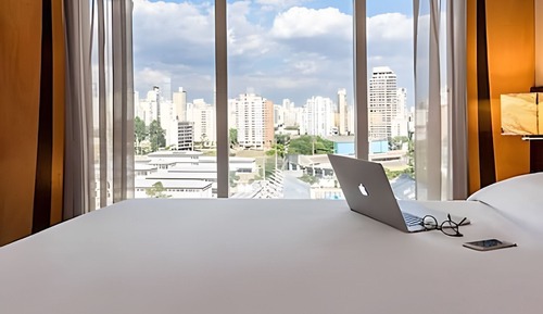 Comfort Studio Suite, Lanai, City View
