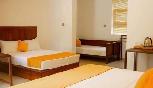 Deluxe Triple Room
