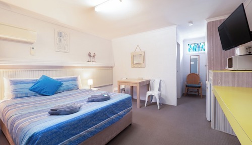 Basic Double Room