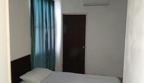 Basic Single Room